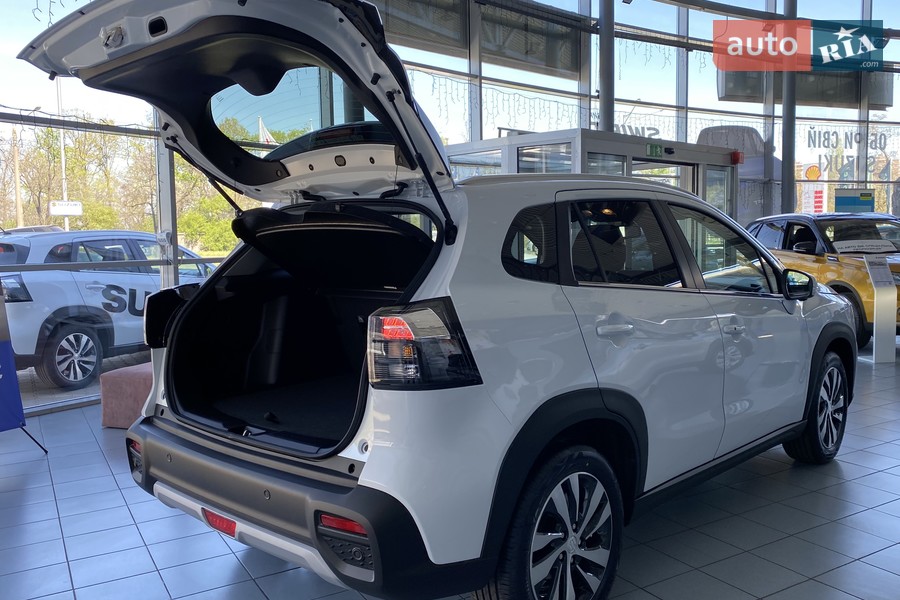 Suzuki S-Cross - фото 8
