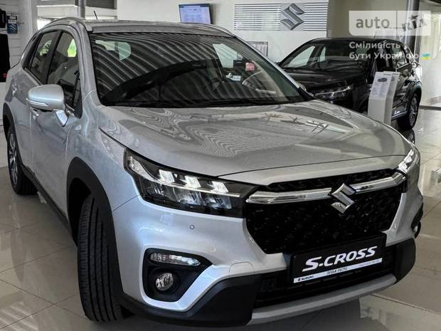 Suzuki S-Cross 2024