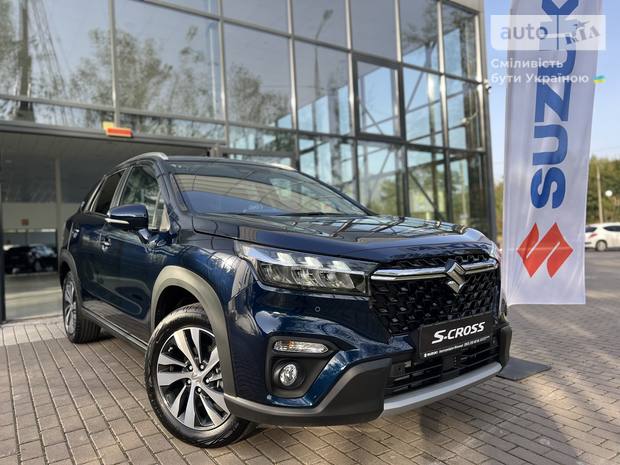 Suzuki S-Cross 2025