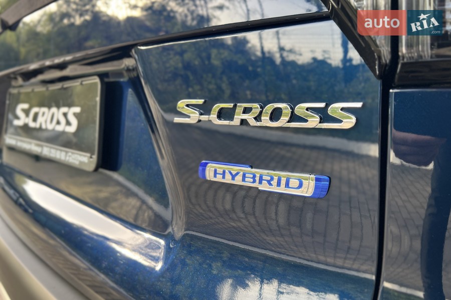 Suzuki S-Cross - фото 9