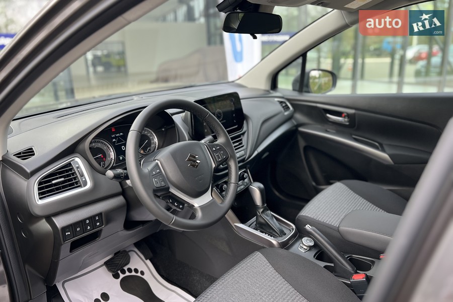 Suzuki S-Cross - фото 27