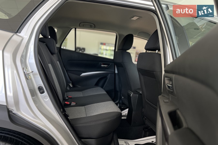 Suzuki S-Cross - фото 36