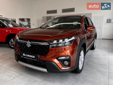 Suzuki S-Cross 2024