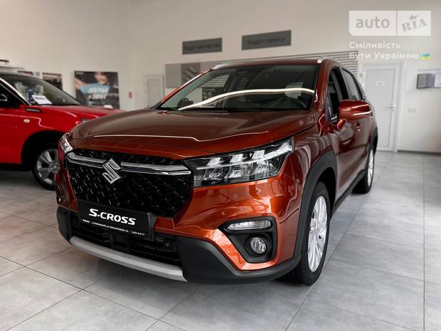 Suzuki S-Cross 2024