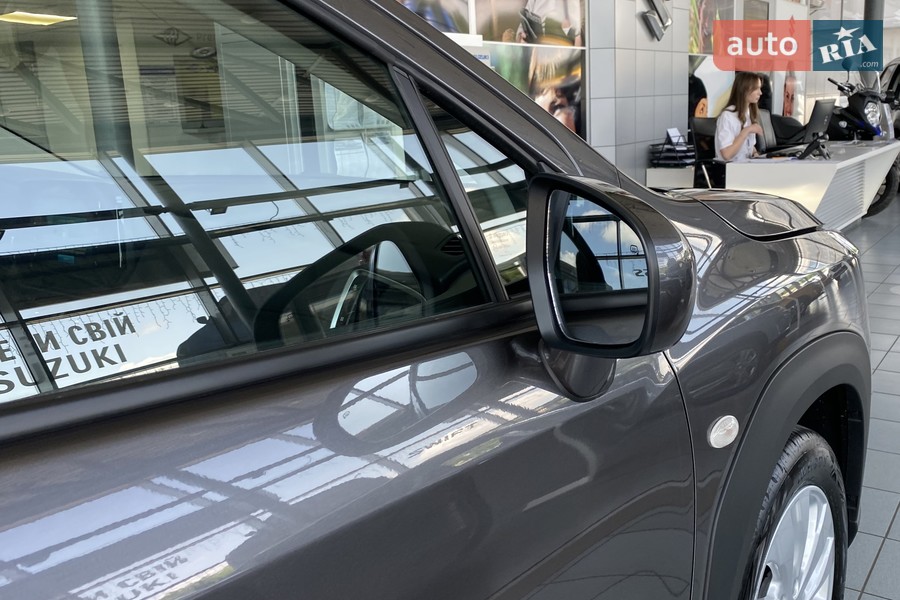 Suzuki S-Cross - фото 12