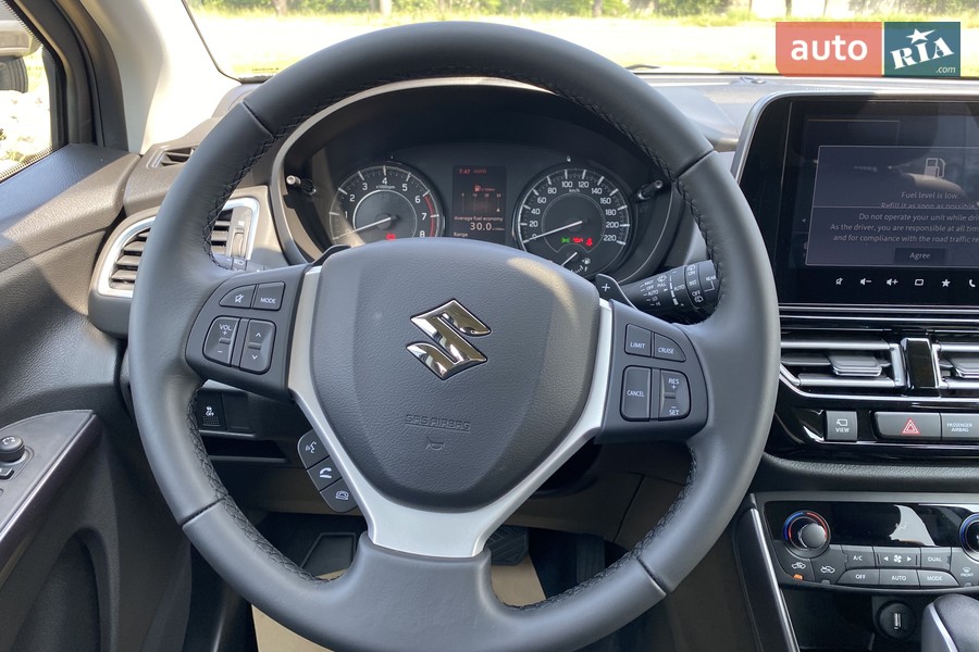 Suzuki S-Cross - фото 16