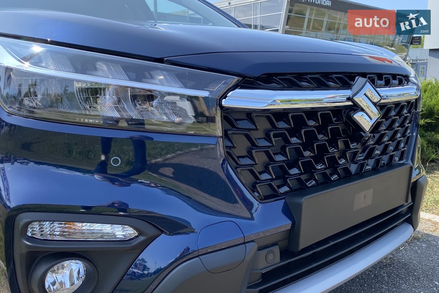 Suzuki S-Cross - фото 5