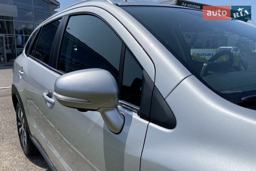 Suzuki S-Cross - фото 5