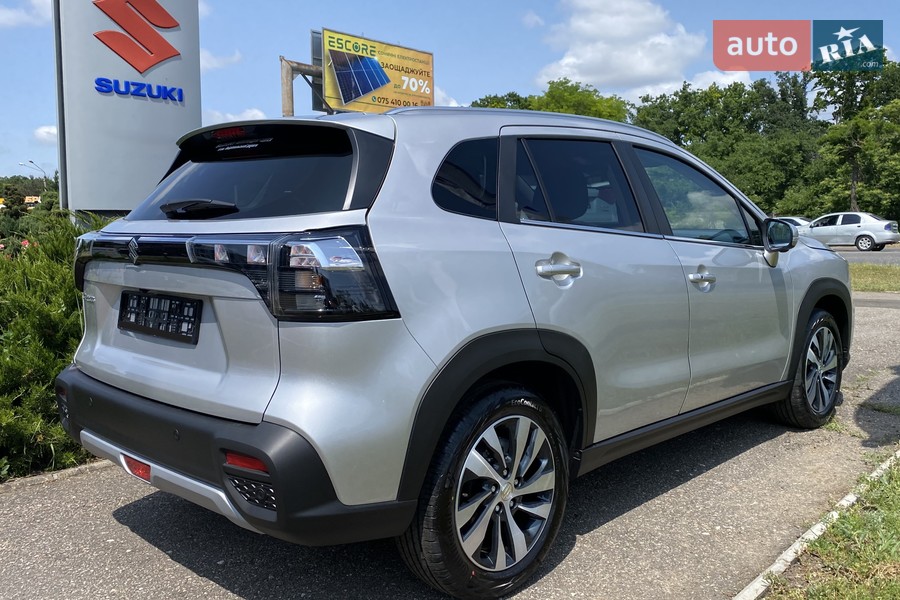 Suzuki S-Cross - фото 3