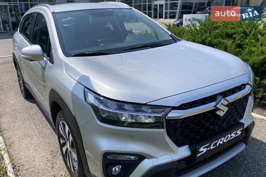 Suzuki S-Cross - фото 2
