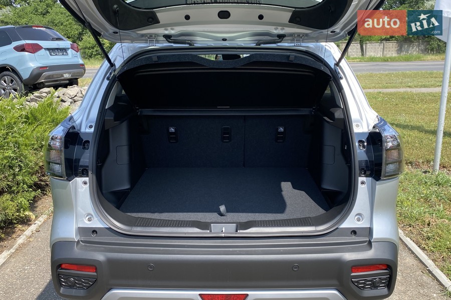 Suzuki S-Cross - фото 9