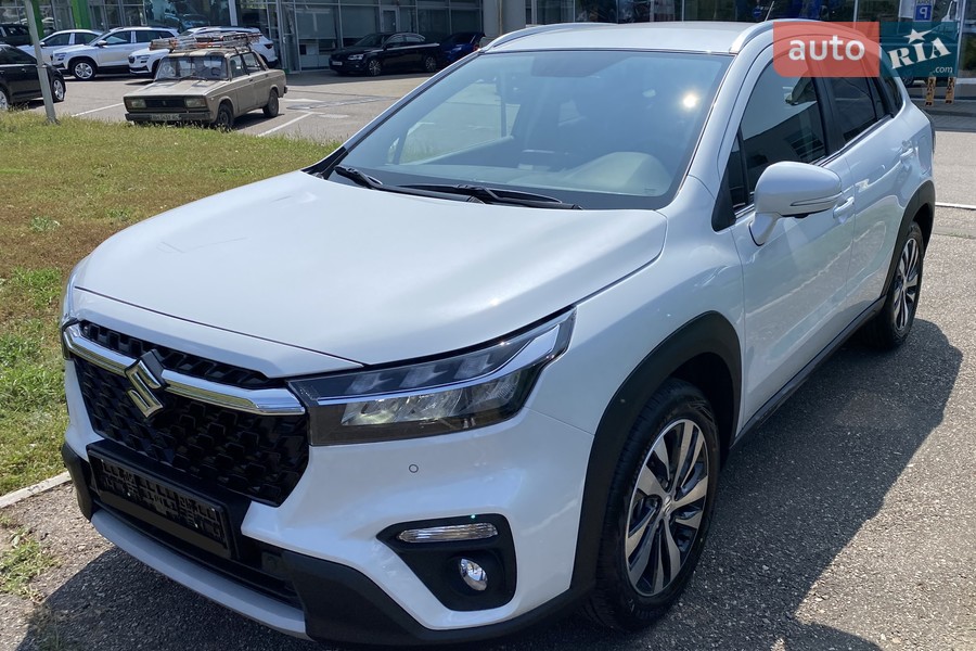 Suzuki S-Cross - фото 3