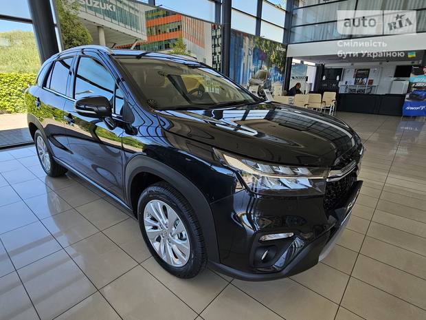 Suzuki S-Cross 2024