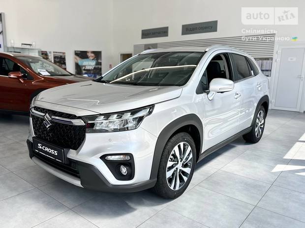 Suzuki S-Cross 2025