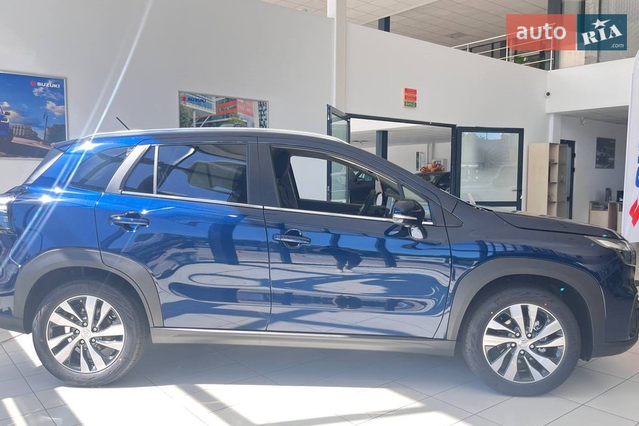 Suzuki S-Cross - фото 6