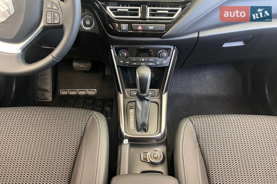 Suzuki S-Cross - фото 19