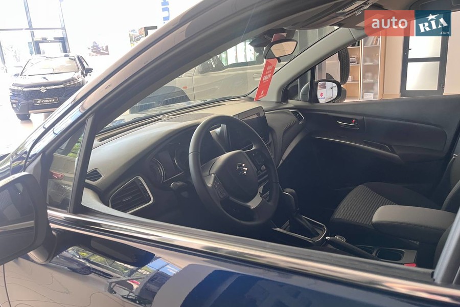 Suzuki S-Cross - фото 18