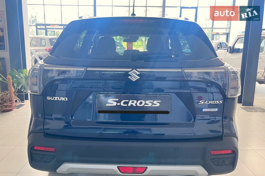 Suzuki S-Cross - фото 6