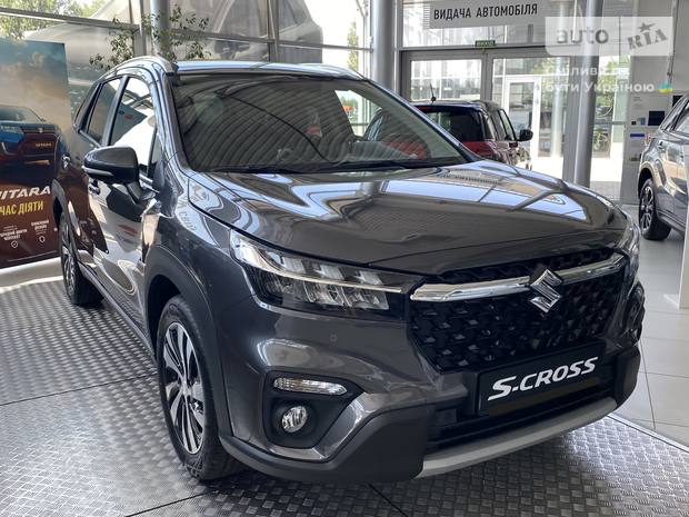 Suzuki S-Cross 2025