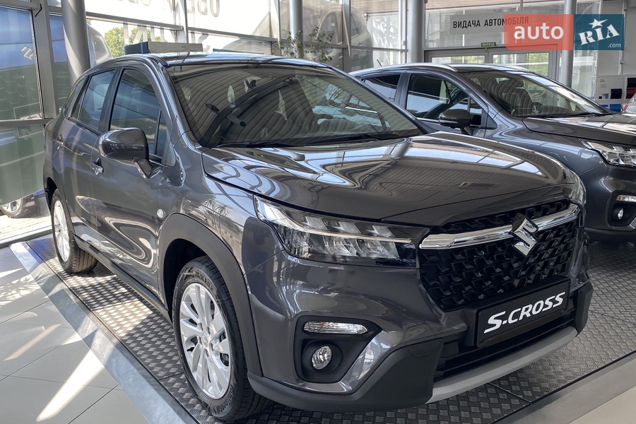 Suzuki S-Cross - фото 1