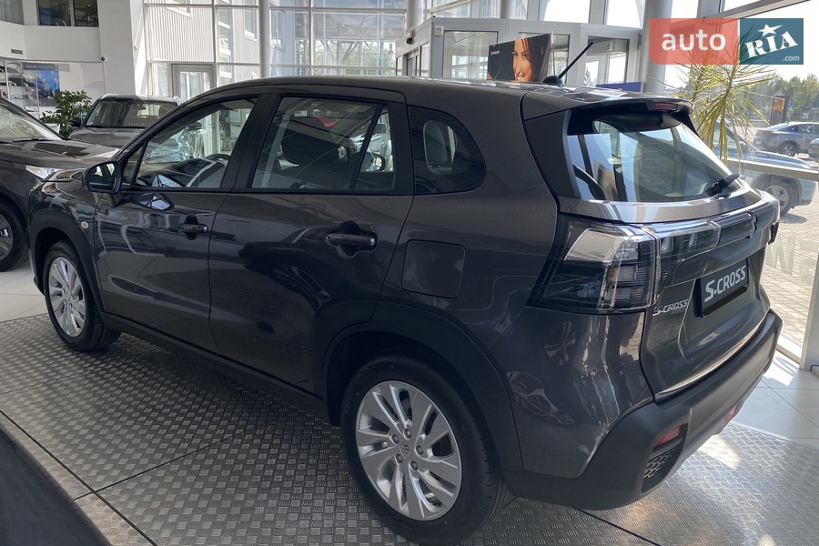 Suzuki S-Cross - фото 8