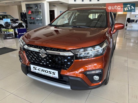 Suzuki S-Cross 2025