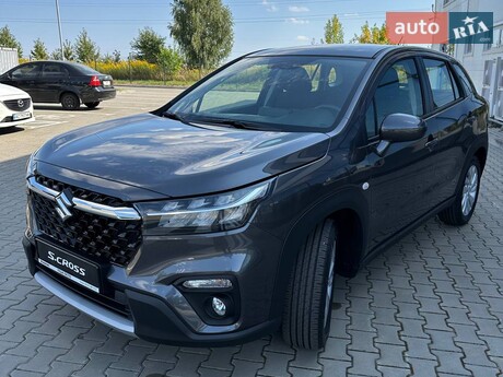 Suzuki S-Cross 2025