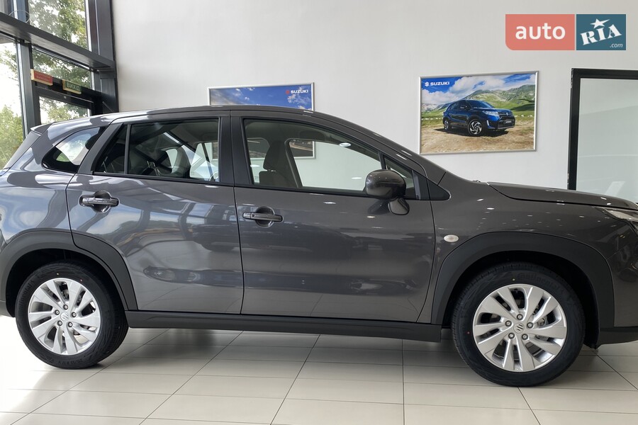 Suzuki S-Cross - фото 6