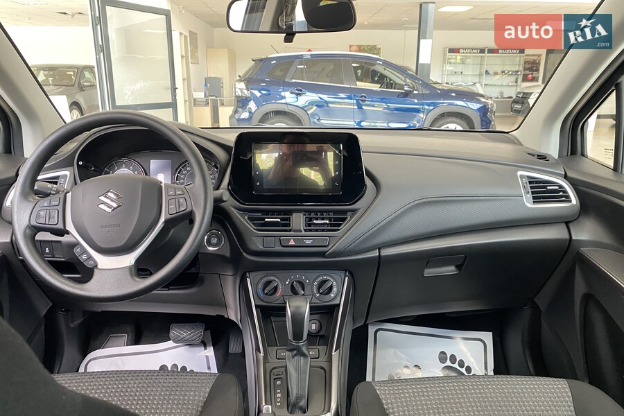 Suzuki S-Cross - фото 20