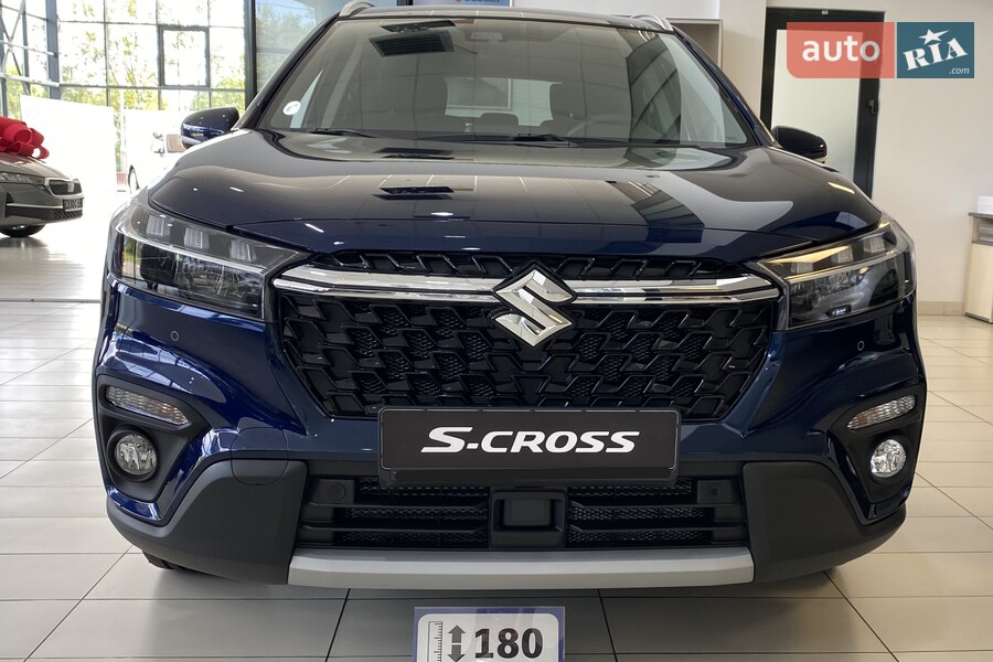 Suzuki S-Cross - фото 2