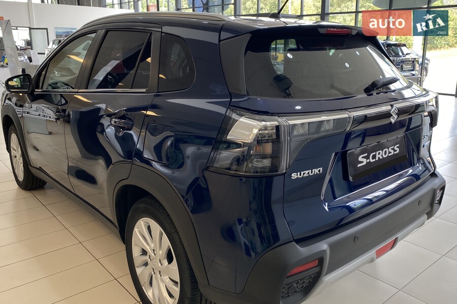 Suzuki S-Cross - фото 8