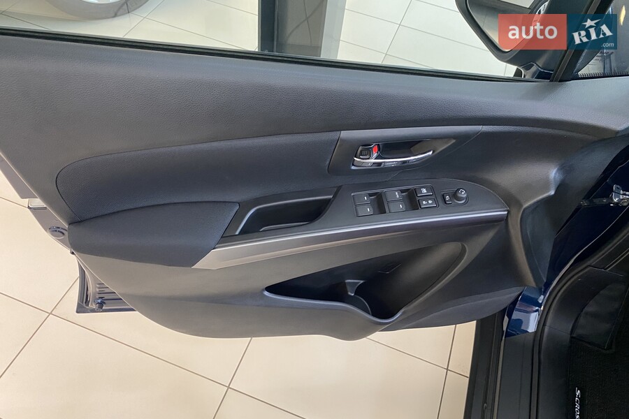 Suzuki S-Cross - фото 13