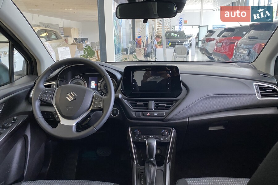 Suzuki S-Cross - фото 19