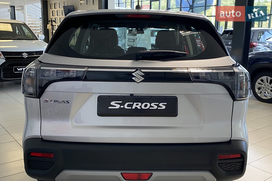 Suzuki S-Cross - фото 6
