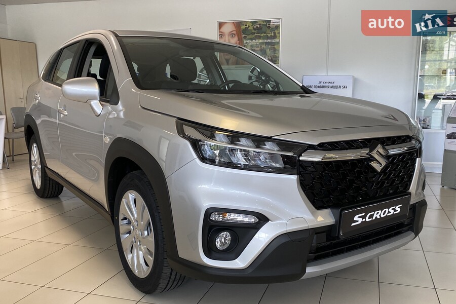 Suzuki S-Cross - фото 1