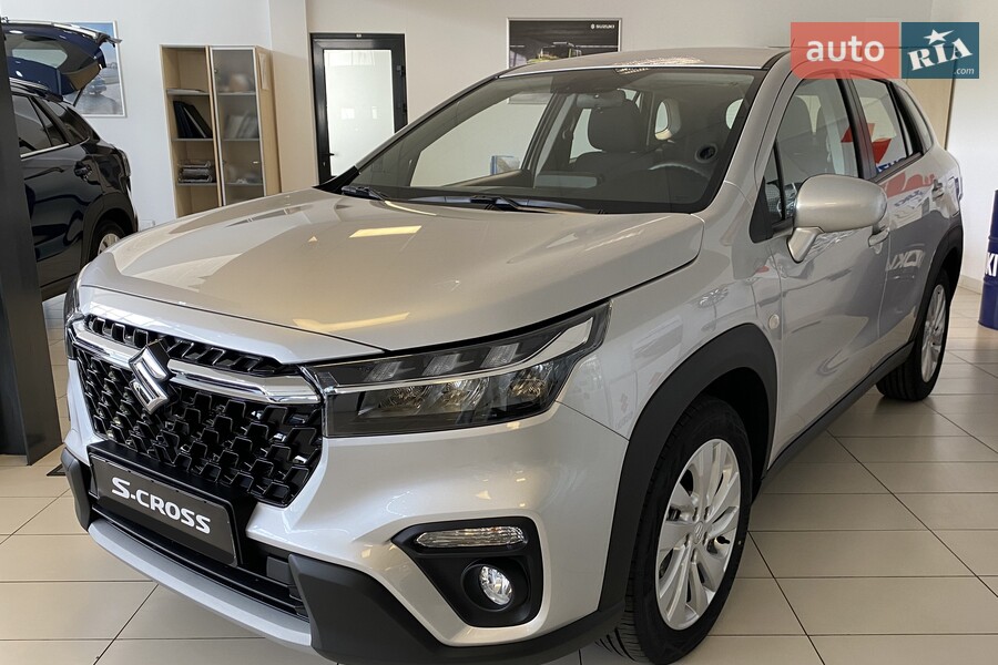 Suzuki S-Cross - фото 2