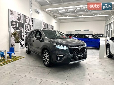 Suzuki S-Cross 2025