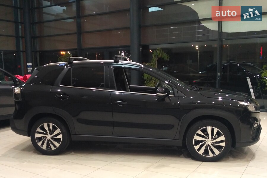 Suzuki S-Cross - фото 4