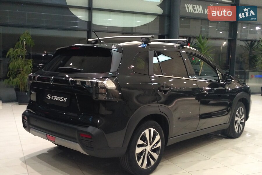 Suzuki S-Cross - фото 7