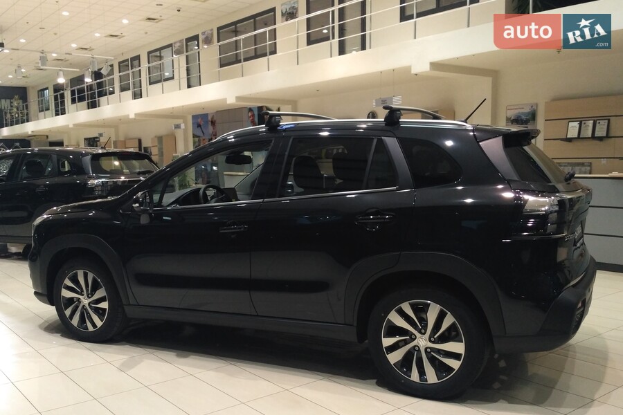 Suzuki S-Cross - фото 5