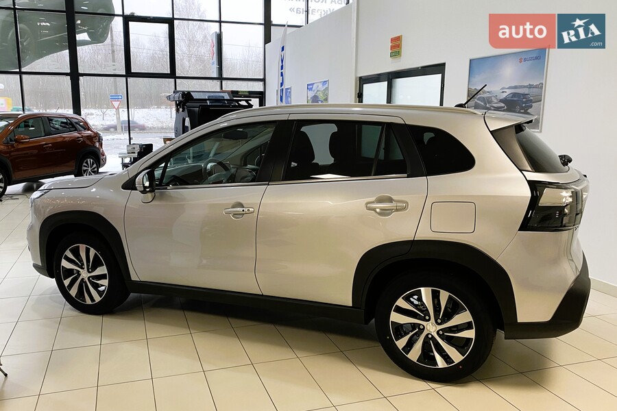 Suzuki S-Cross - фото 6