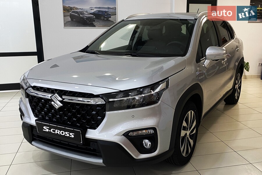 Suzuki S-Cross - фото 1
