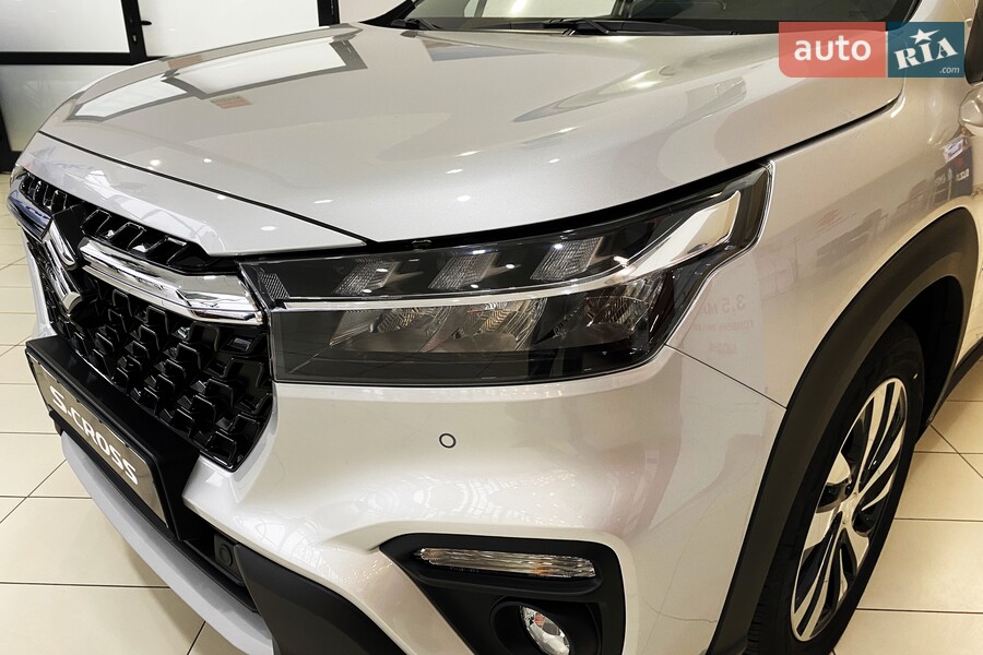 Suzuki S-Cross - фото 9