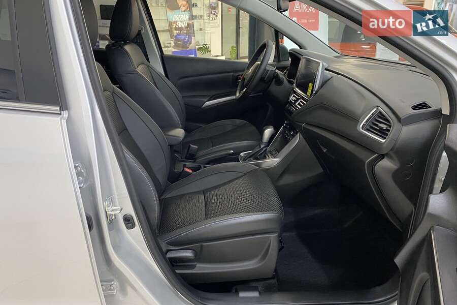 Suzuki S-Cross - фото 15