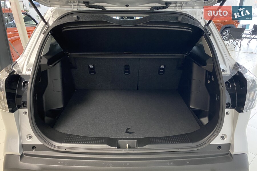 Suzuki S-Cross - фото 11
