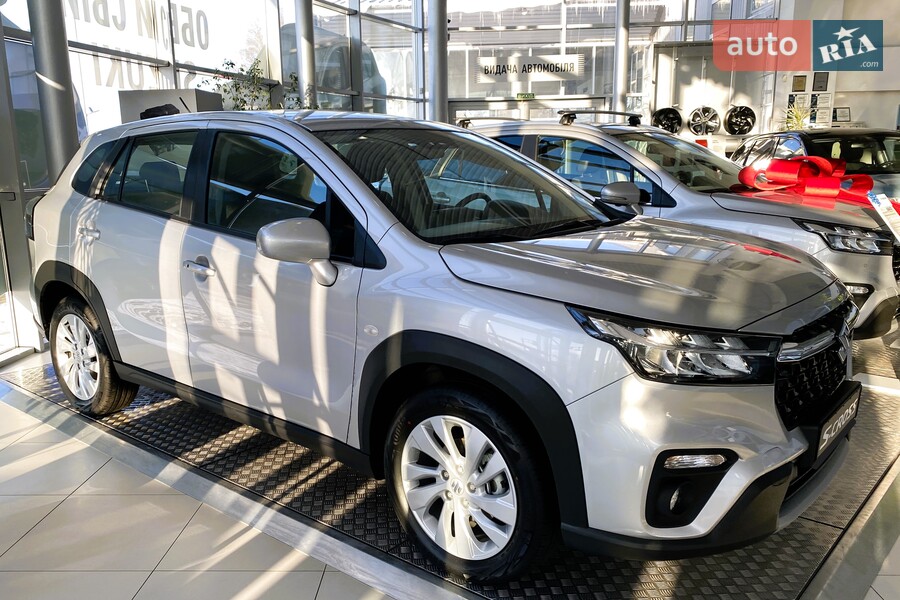 Suzuki S-Cross - фото 3