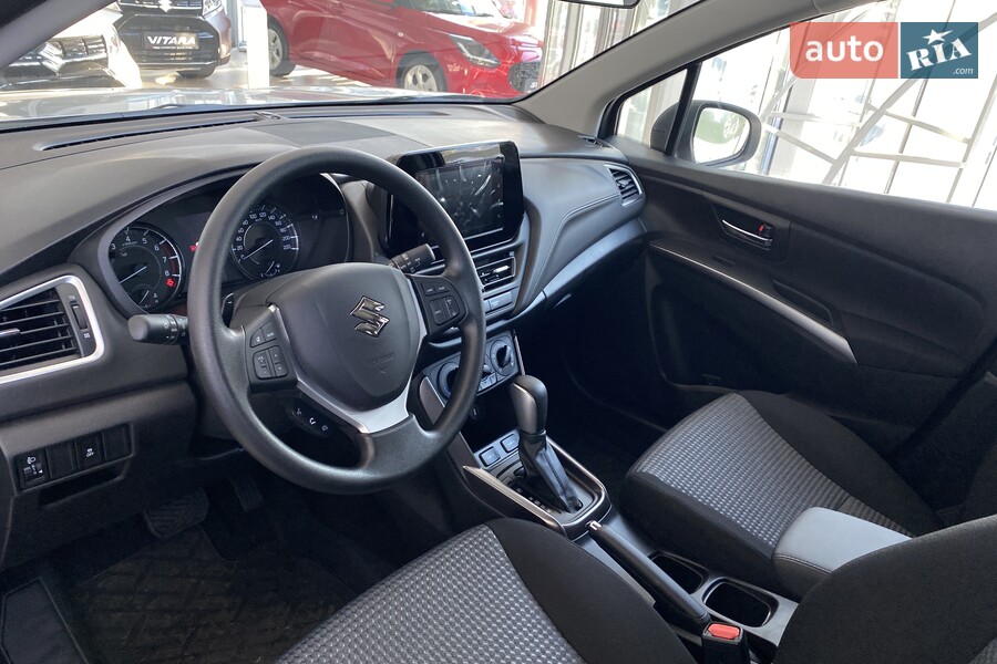 Suzuki S-Cross - фото 22