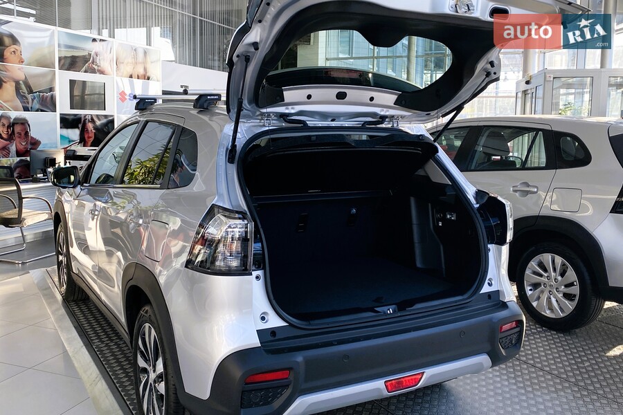 Suzuki S-Cross - фото 8