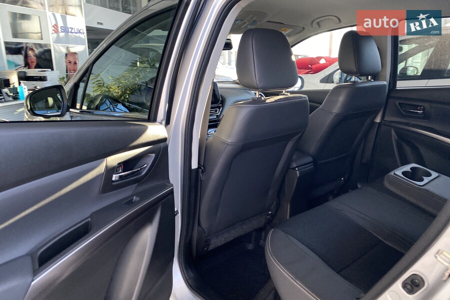 Suzuki S-Cross - фото 20