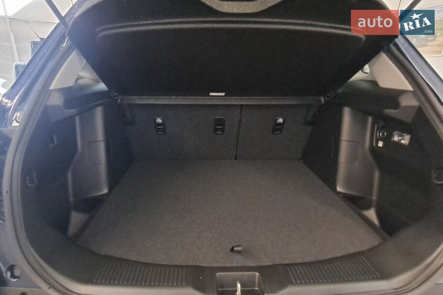 Suzuki S-Cross - фото 13